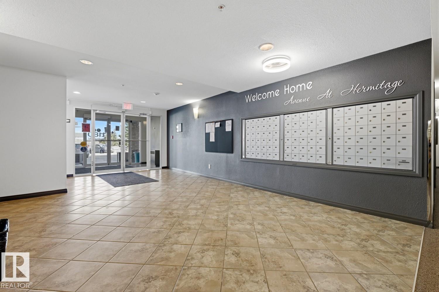 #420 1180 Hyndman Rd Nw Nw, Edmonton, Alberta  T5A 0P8 - Photo 4 - E4477112