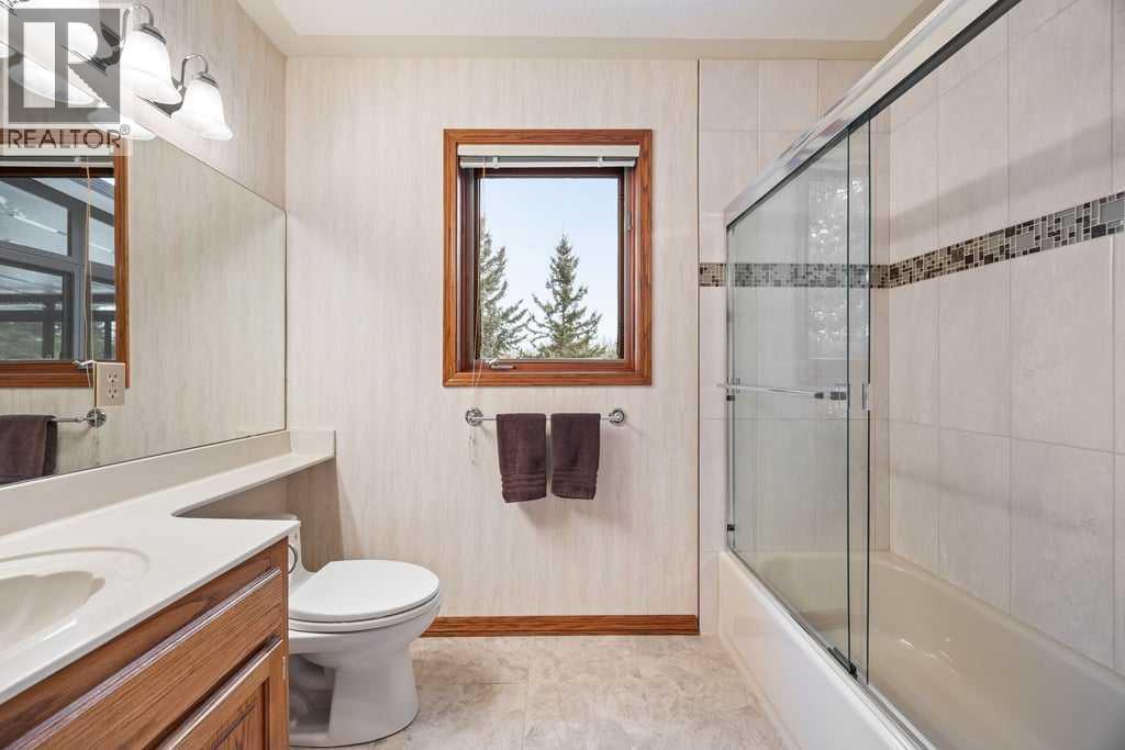 70 Springland Manor Crescent, Rural Rocky View County, Alberta  T3Z 3K1 - Photo 23 - A2290286