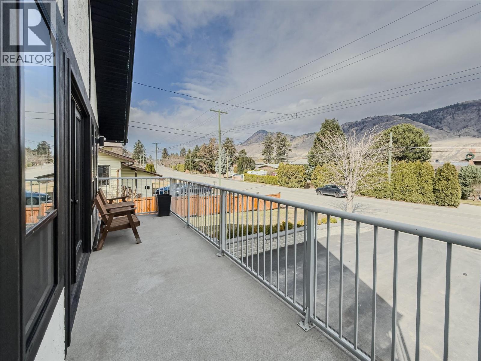 2485 Valleyview Drive, Kamloops, British Columbia  V2C 4E2 - Photo 11 - 10379100