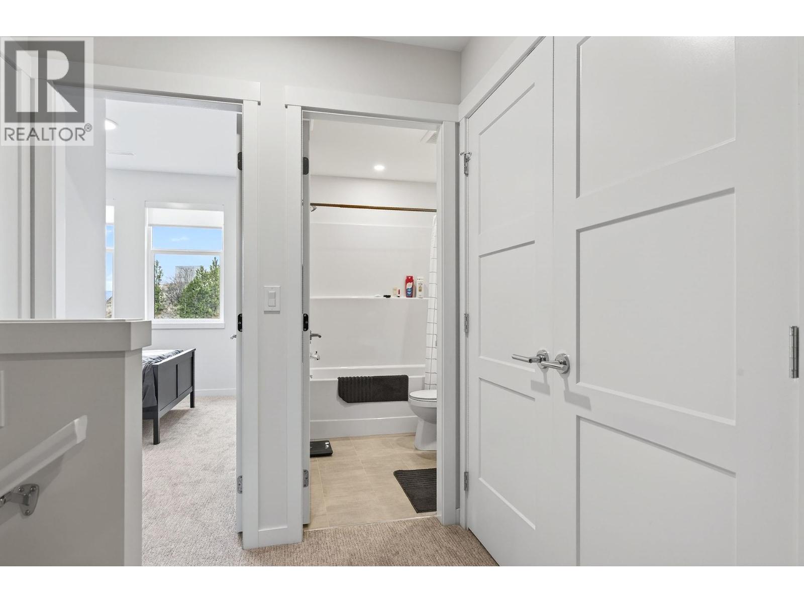 1701 Foxtail Drive Unit# 110, Kamloops, British Columbia  V1S 0E9 - Photo 14 - 10379205