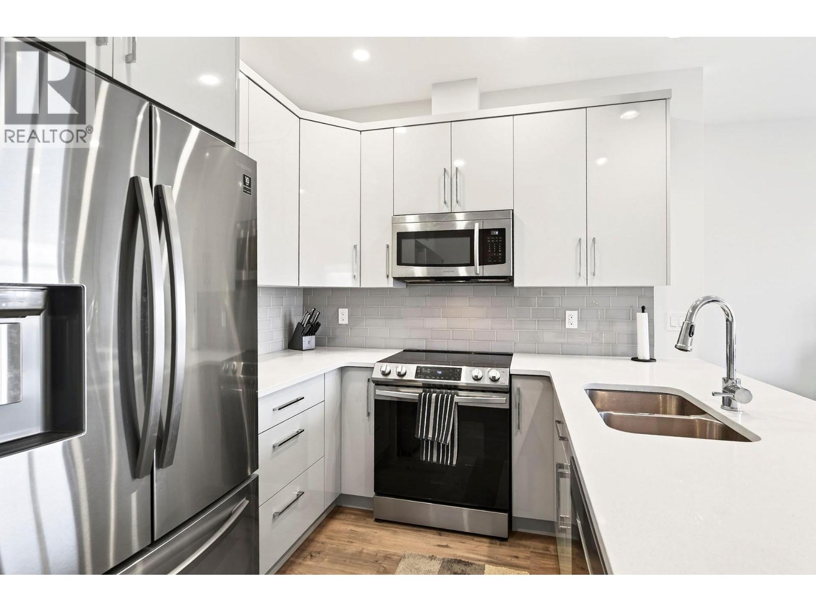 1701 Foxtail Drive Unit# 110, Kamloops, British Columbia  V1S 0E9 - Photo 10 - 10379205