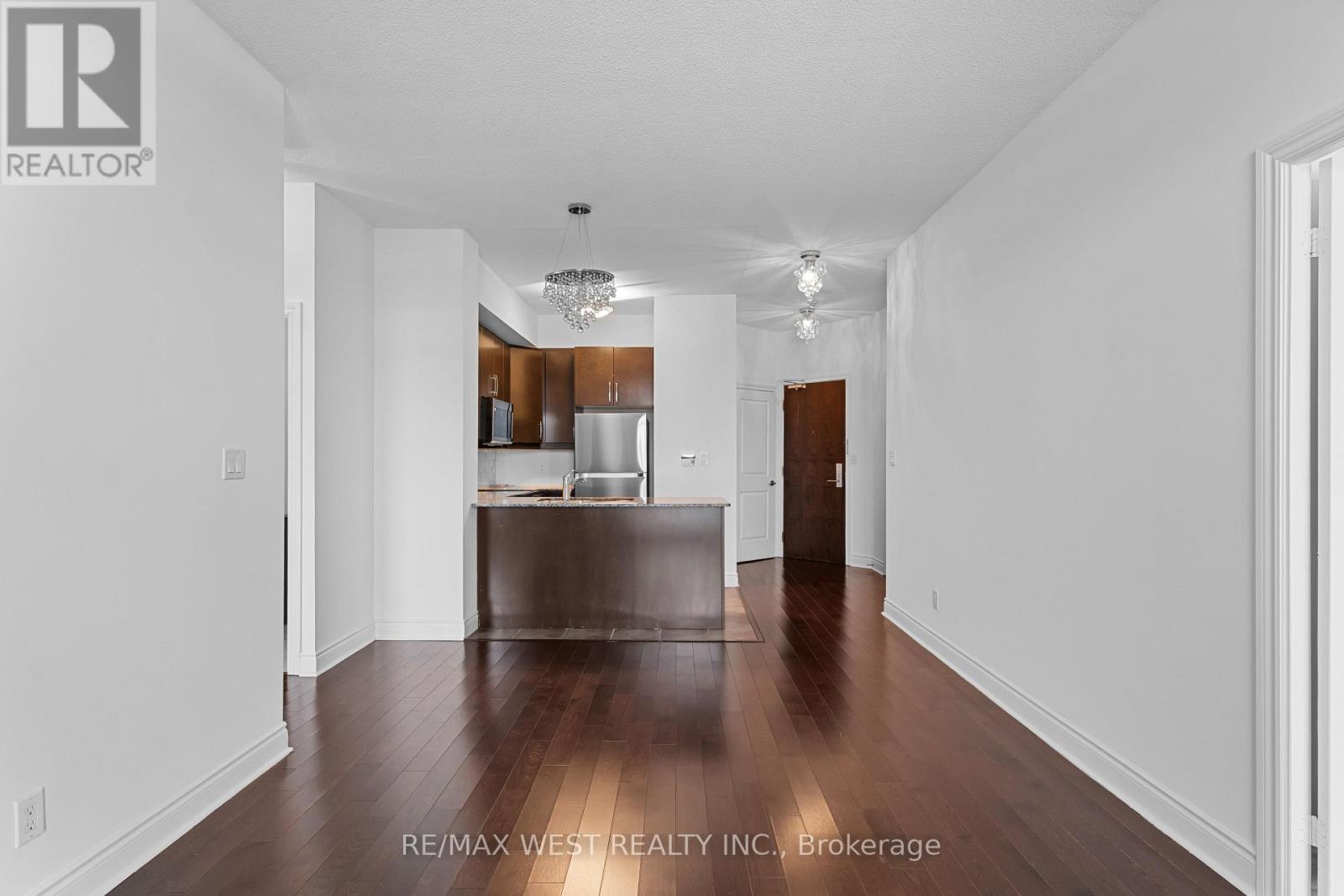 511 - 25 Earlington Avenue, Toronto, Ontario  M8X 3A3 - Photo 6 - W12865414