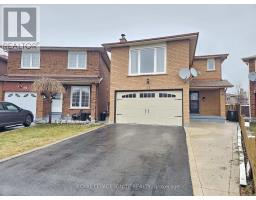 17 ST EMILION WAY, Toronto, Ontario