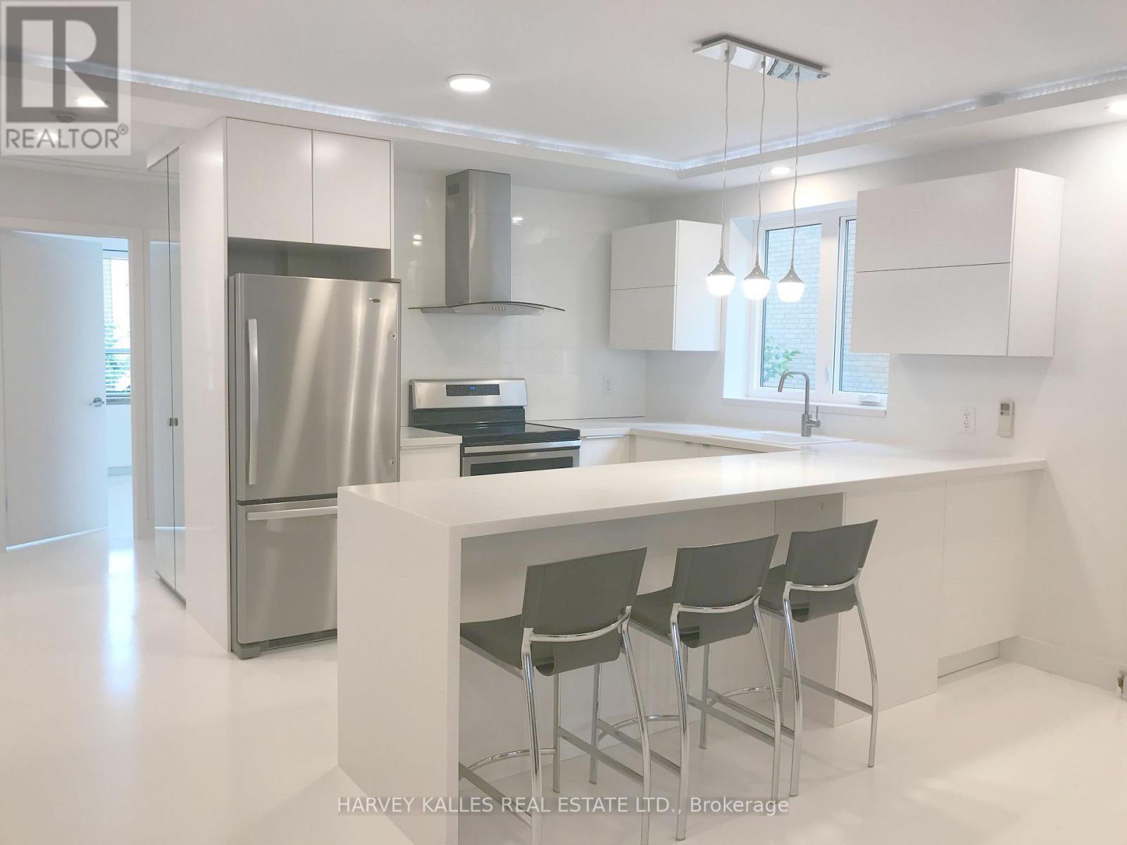 6 - 23 CANNON ROAD, Toronto, Ontario