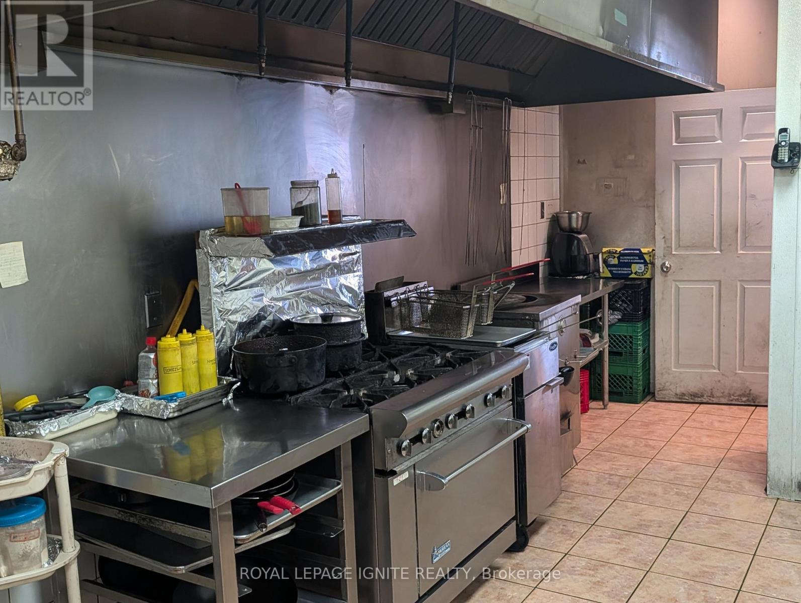 6 - 2140 Kipling Avenue, Toronto, Ontario  M9W 4K5 - Photo 7 - W12877904