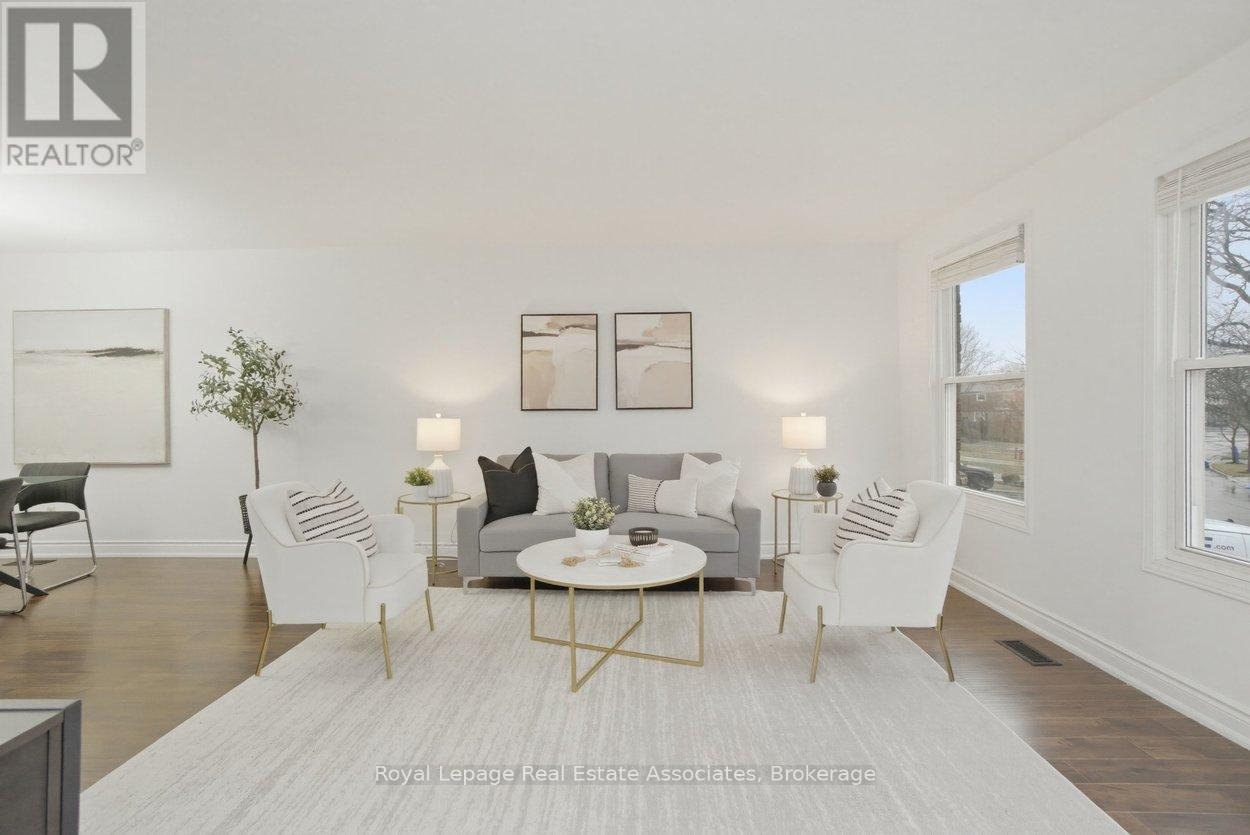 725 Coulson Avenue, Milton, Ontario  L9T 4J3 - Photo 3 - W12877990