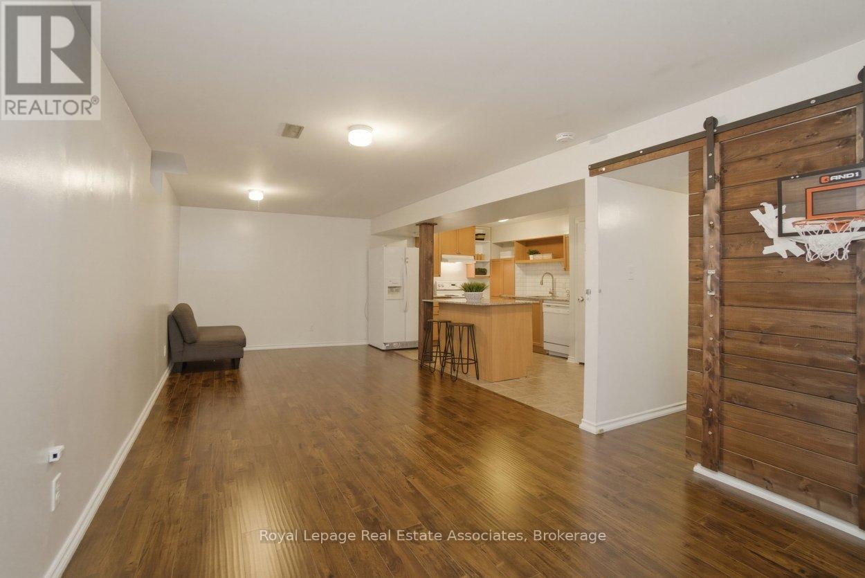 725 Coulson Avenue, Milton, Ontario  L9T 4J3 - Photo 36 - W12877990