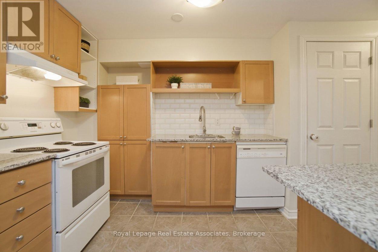 725 Coulson Avenue, Milton, Ontario  L9T 4J3 - Photo 38 - W12877990