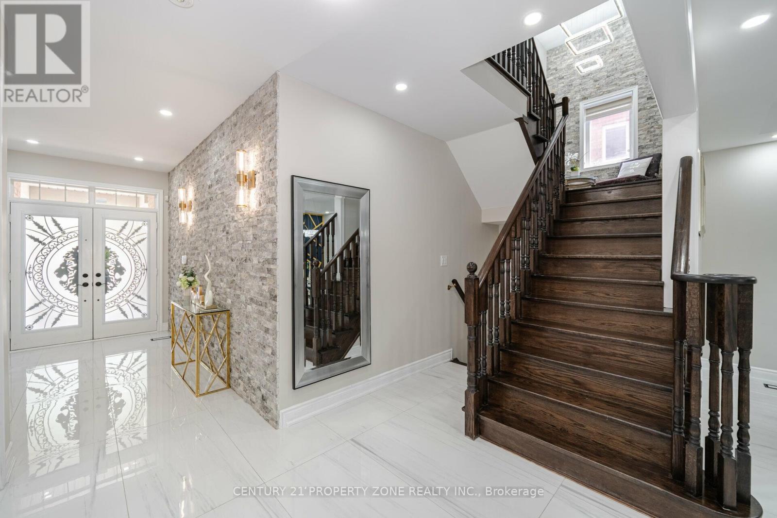 8 Teal Crest Circle, Brampton, Ontario  L6X 2Z6 - Photo 28 - W12878004