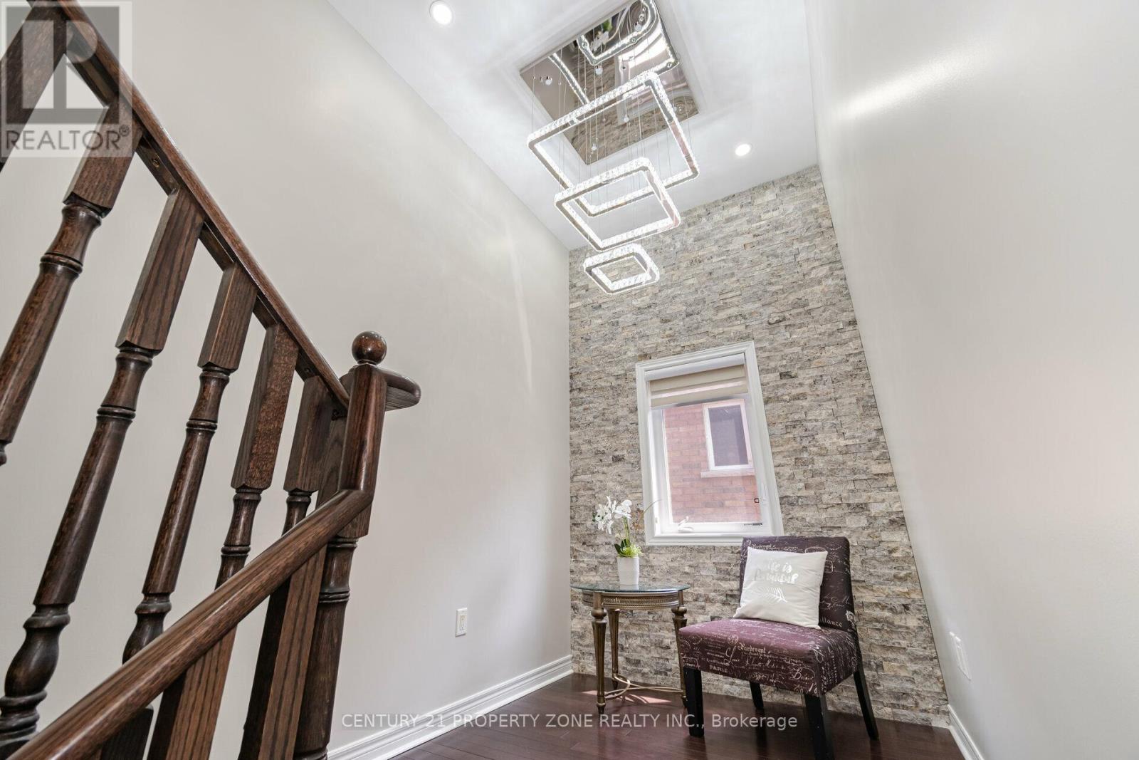 8 Teal Crest Circle, Brampton, Ontario  L6X 2Z6 - Photo 29 - W12878004