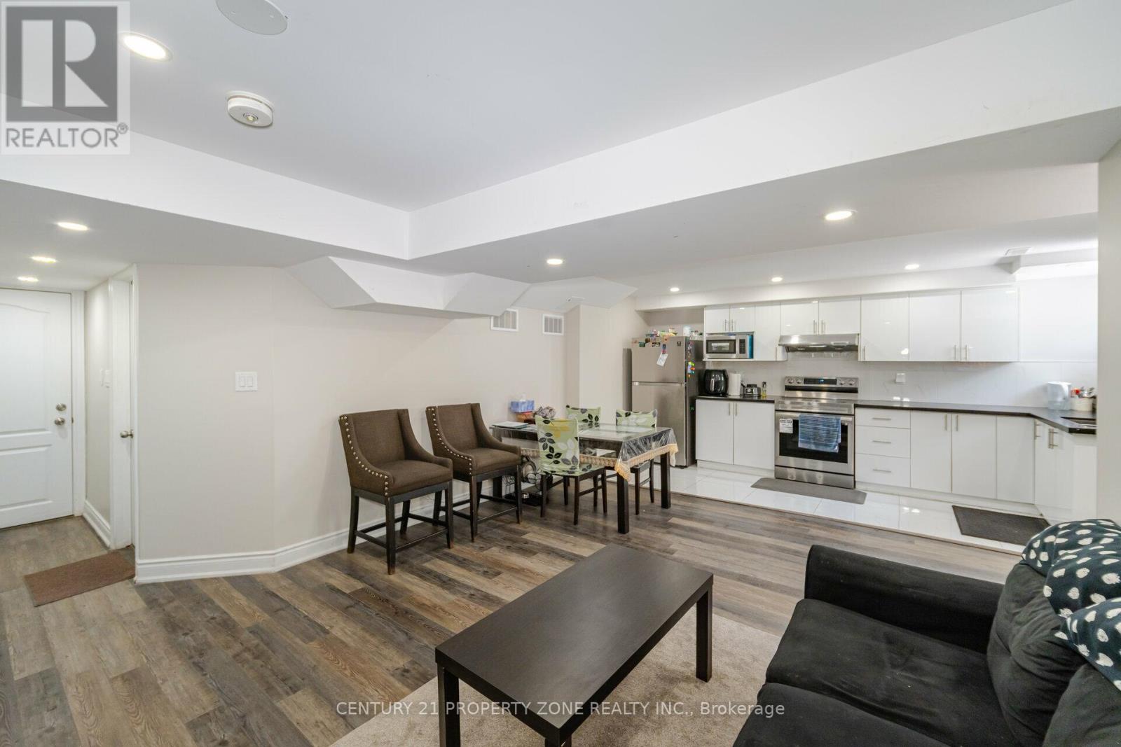 8 Teal Crest Circle, Brampton, Ontario  L6X 2Z6 - Photo 48 - W12878004