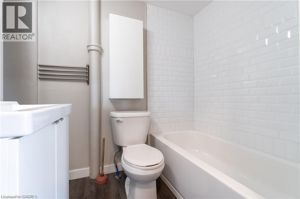 4 Ottawa Street N Unit# 13, Hamilton, Ontario  L8H 3Y7 - Photo 9 - 40811799