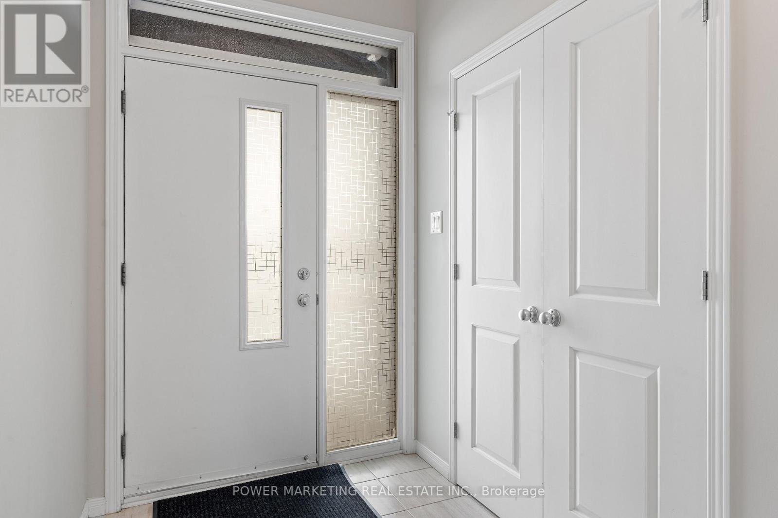 497 Cope Drive, Ottawa, Ontario  K2V 0P1 - Photo 4 - X12845020