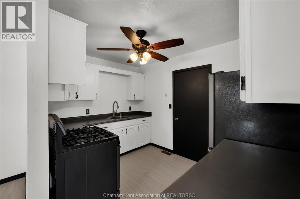 234 Wellington Street, Blenheim, Ontario  N0P 1A0 - Photo 13 - 26000120