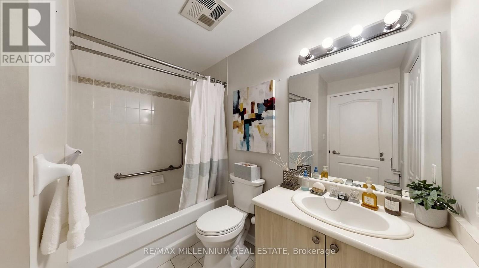 619 - 7373 Martingrove Road, Vaughan, Ontario  L4L 9K1 - Photo 18 - N12813578