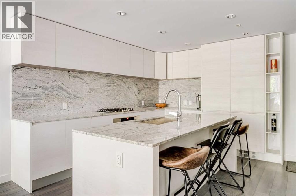 304 12 Avenue SW, Calgary, Alberta  T2R 0H2 - Photo 8 - A2269072