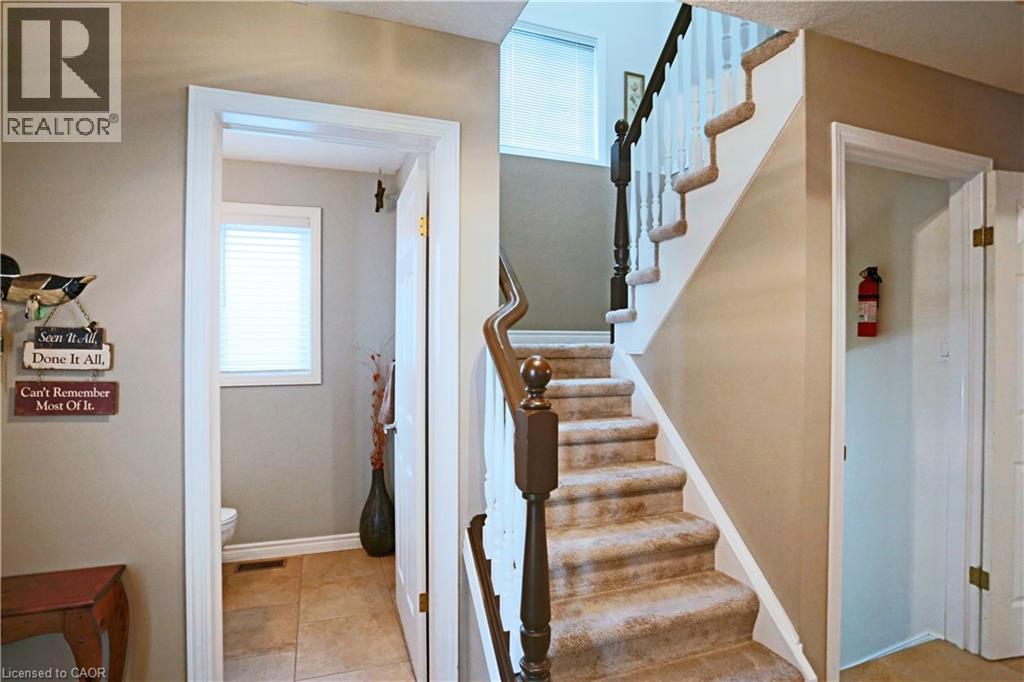 7 Gibb Street, Cambridge, Ontario  N3C 4C2 - Photo 3 - 40806808