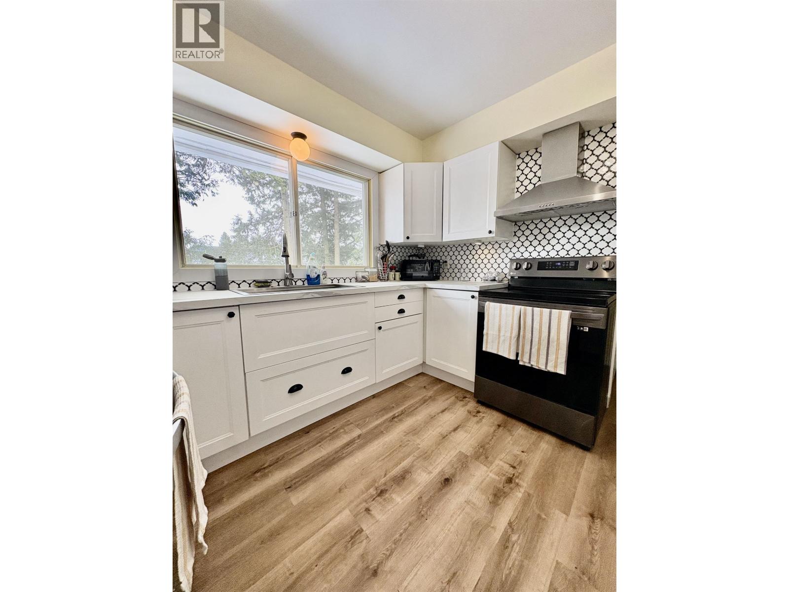 4824 Olson Avenue, Terrace, British Columbia  V8G 2A6 - Photo 9 - R3099332