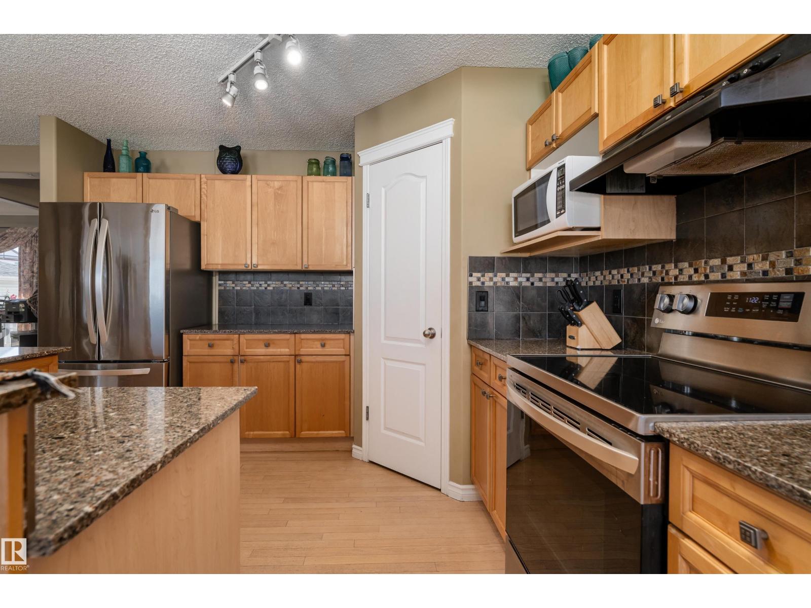 2860 37c Av Nw, Edmonton, Alberta  T6T 1M3 - Photo 6 - E4477163