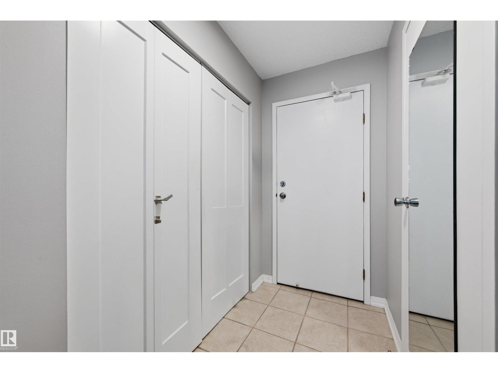 #504 10015 119 St Nw, Edmonton, Alberta  T5K 1Y7 - Photo 3 - E4477169