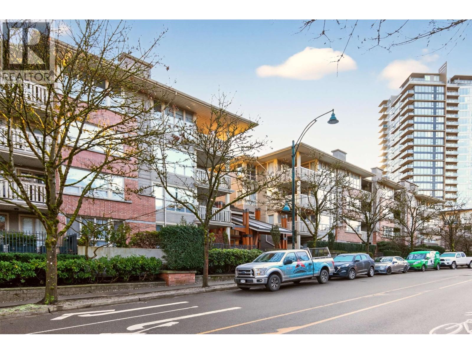 429 801 Klahanie Drive, Port Moody, British Columbia  V3H 5K4 - Photo 31 - R3098911