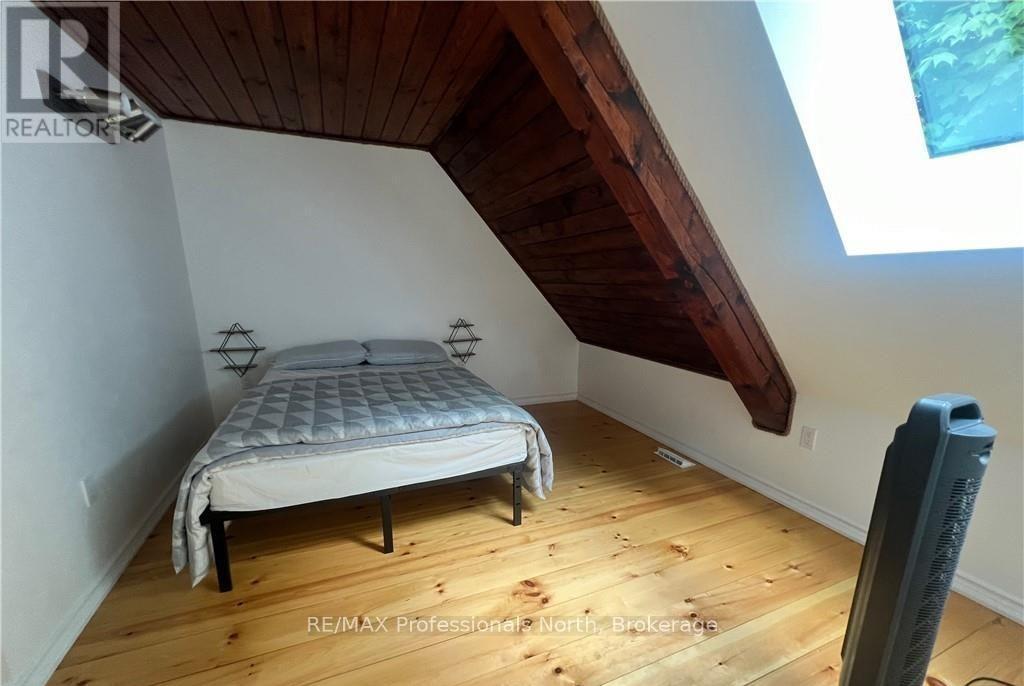 298 Angus Point Road, Machar, Ontario  P0A 1X0 - Photo 25 - X12865904