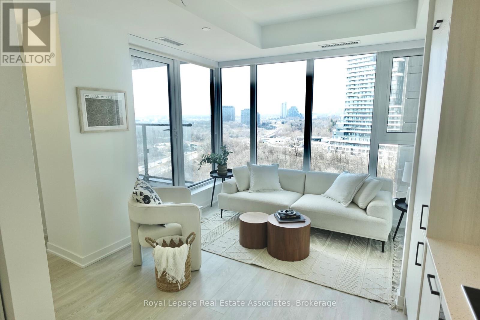 1004 - 1 Quarrington Lane, Toronto (Banbury-Don Mills), Ontario  M3C 0S4 - Photo 4 - C12844960