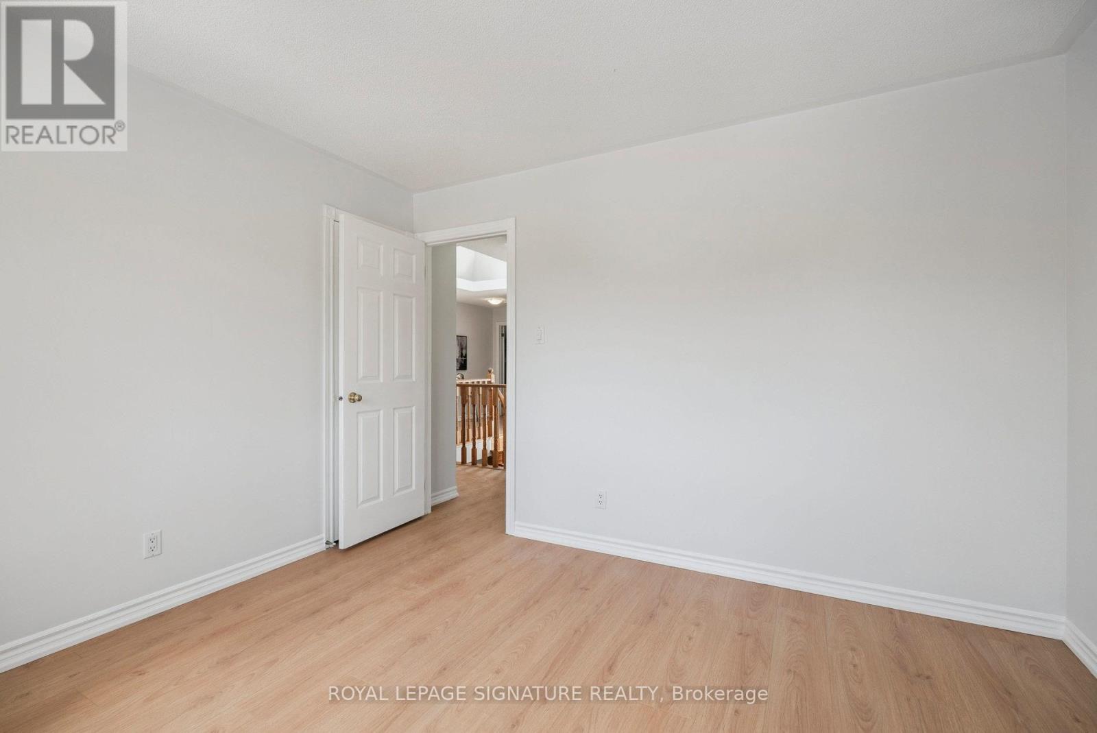 12 Mccullough Court, Barrie (South Shore), Ontario  L4N 8M3 - Photo 35 - S12867100