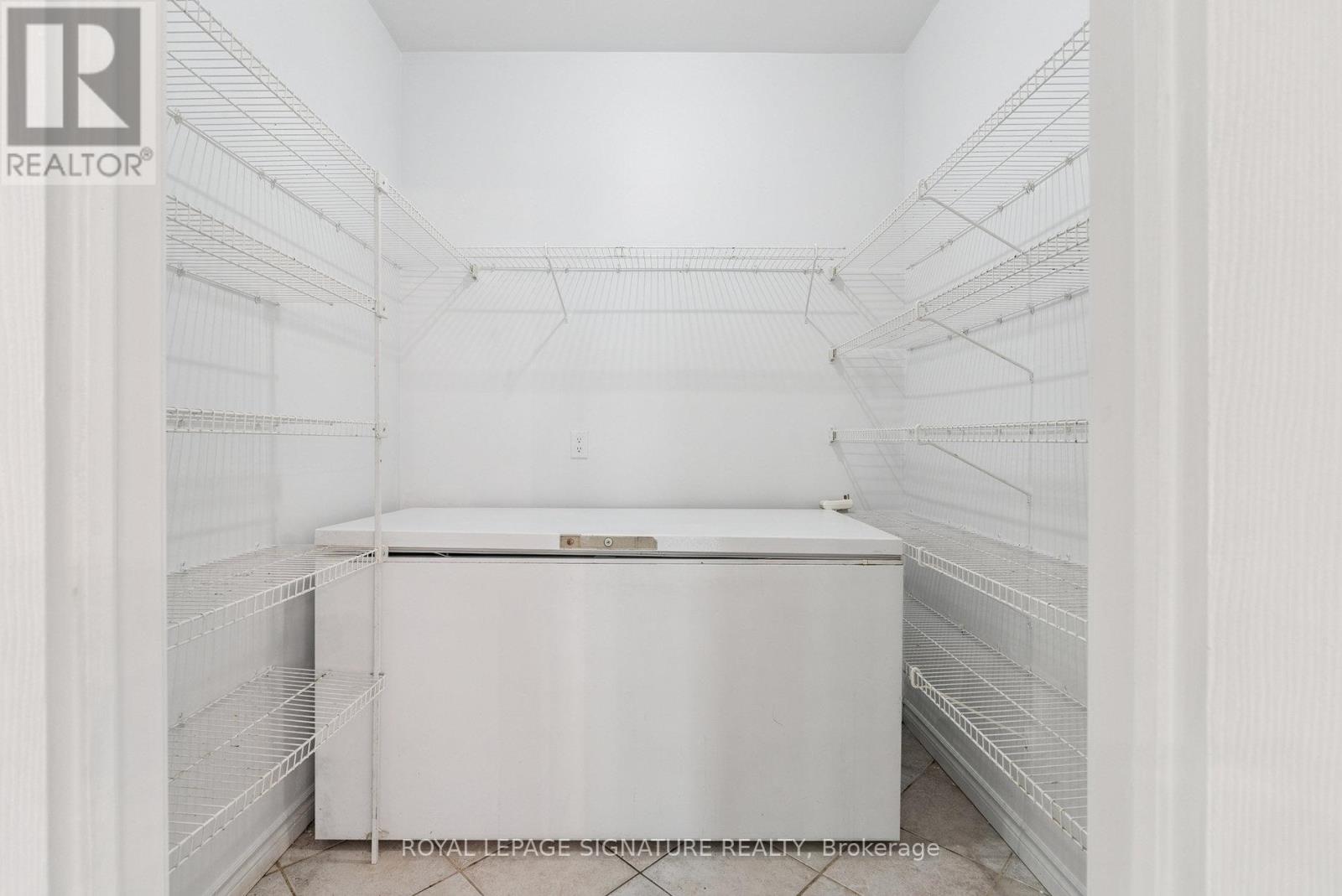 12 Mccullough Court, Barrie (South Shore), Ontario  L4N 8M3 - Photo 21 - S12867100