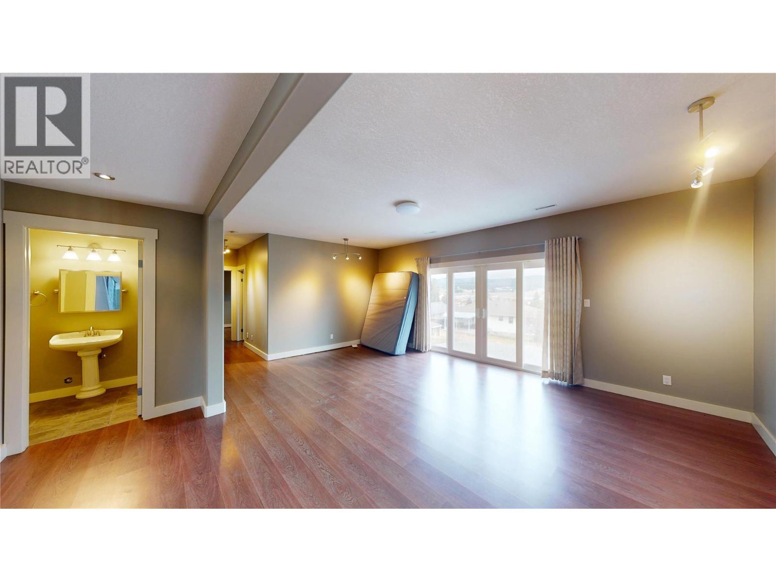 1631 Mt. Pyramid Crescent, Cranbrook, British Columbia  V1C 6K8 - Photo 25 - 10379095