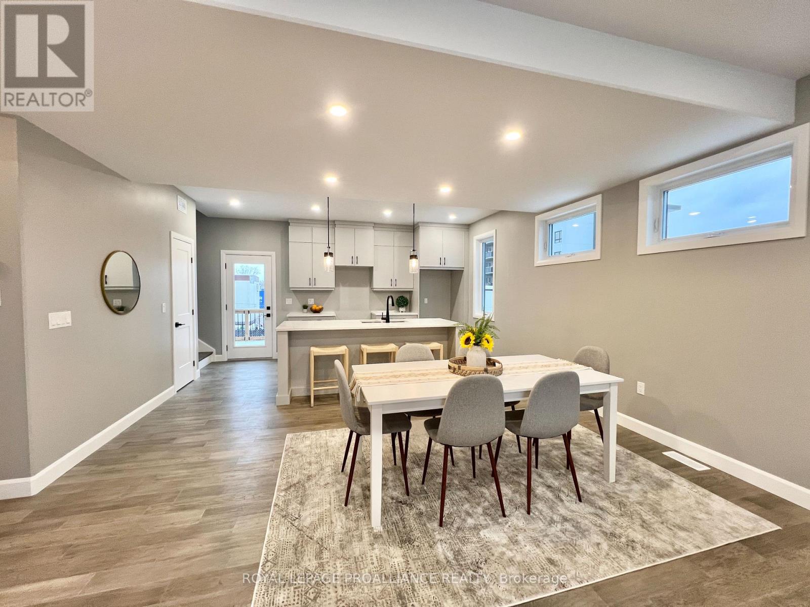 21 Horton Court, Belleville, Ontario  K8P 0G7 - Photo 10 - X12878082