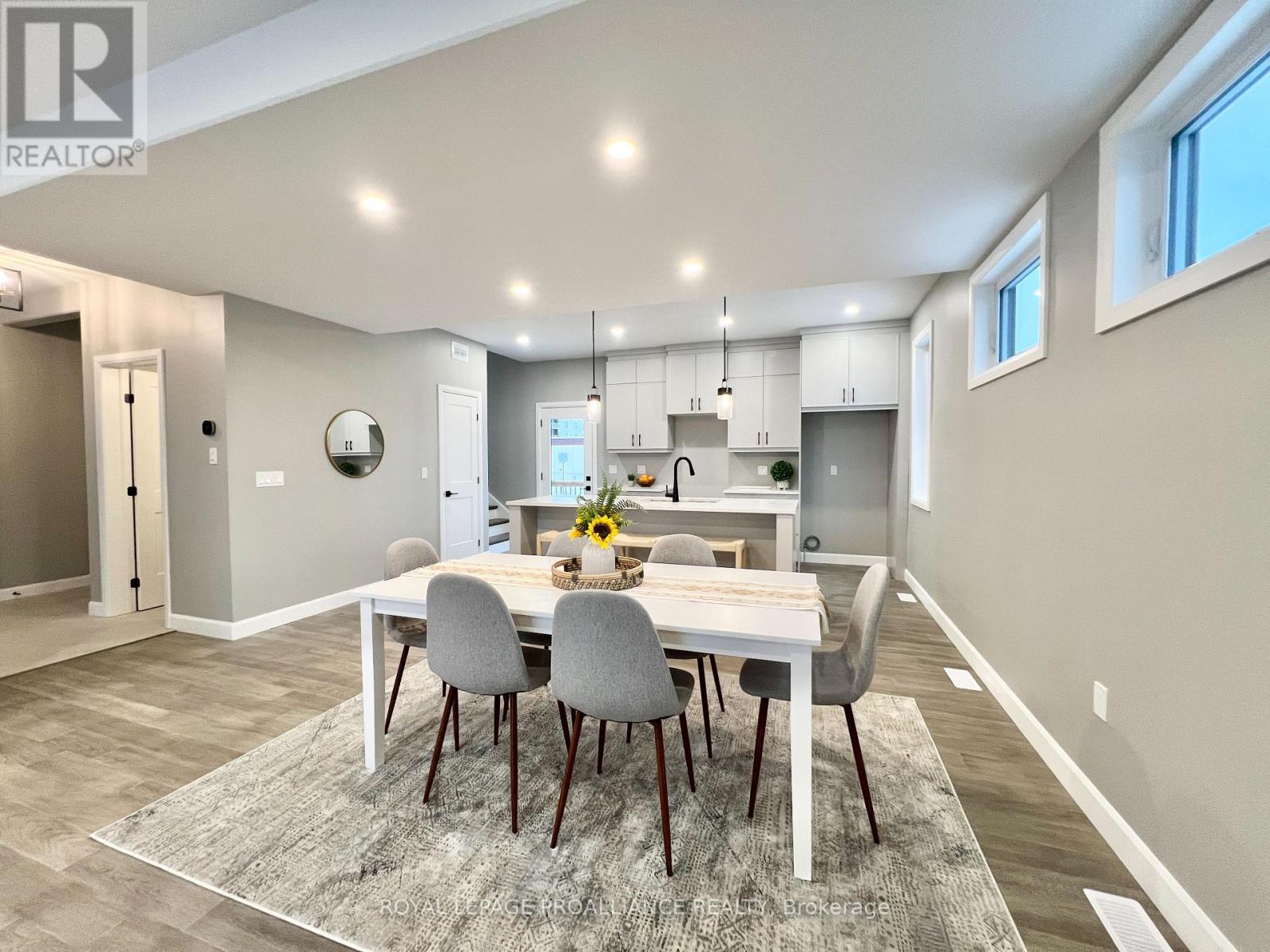 21 Horton Court, Belleville, Ontario  K8P 0G7 - Photo 11 - X12878082