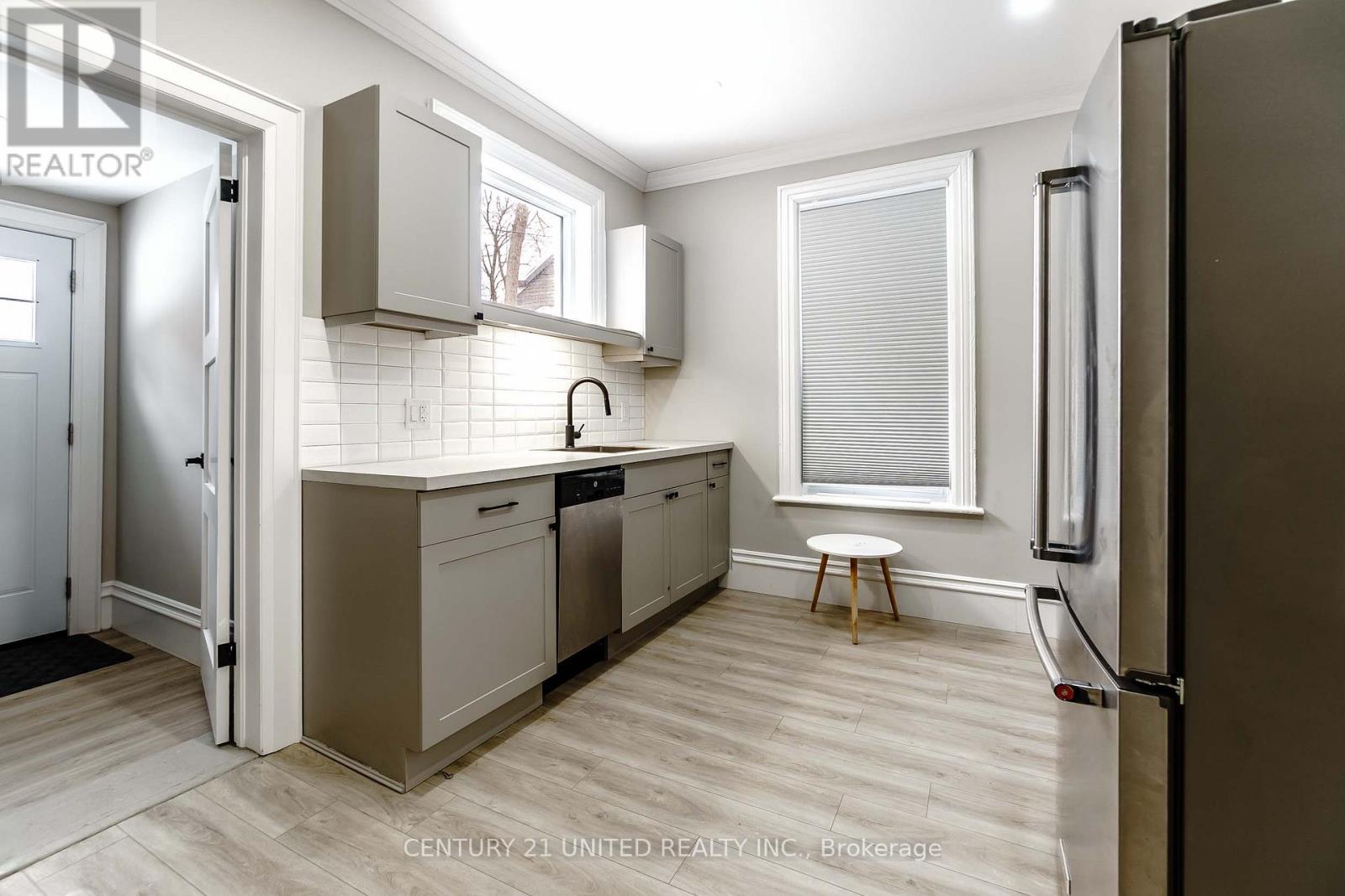 218 Park Street N, Peterborough, Ontario  K9J 3P8 - Photo 12 - X12878106