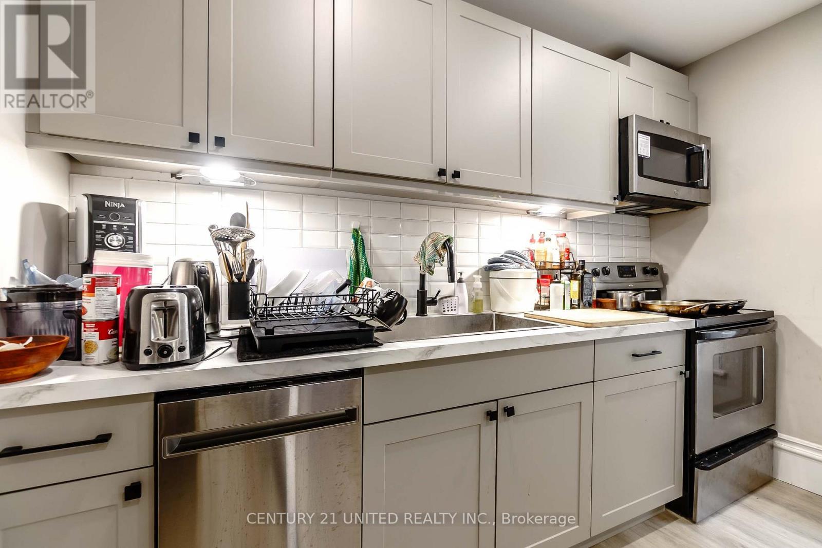 218 Park Street N, Peterborough, Ontario  K9J 3P8 - Photo 32 - X12878106