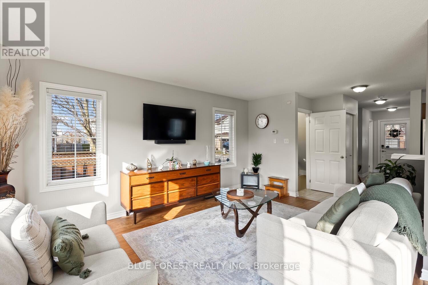 696 Fieldgate Circle, London East, Ontario  N5V 5E8 - Photo 14 - X12878018