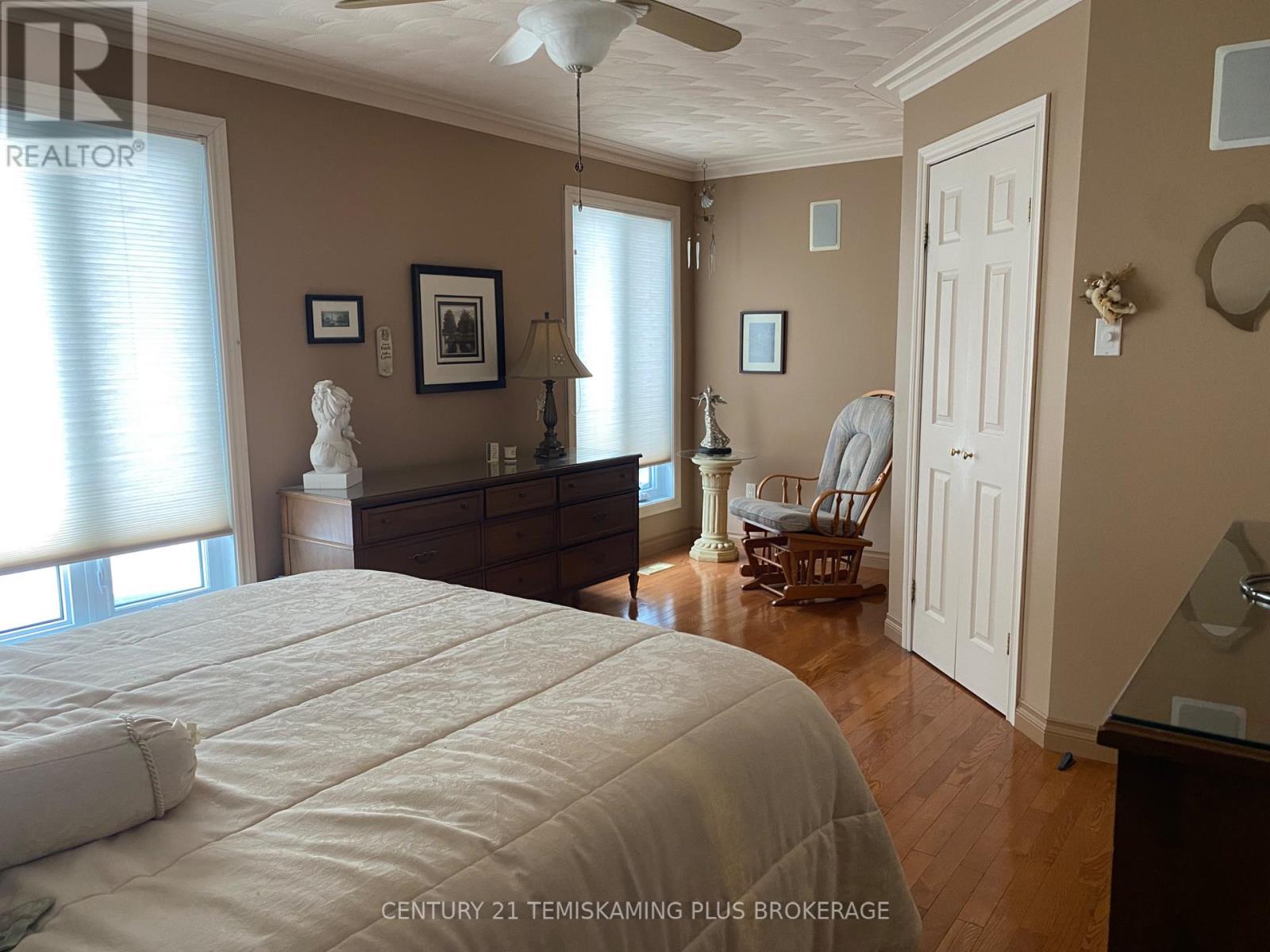 235 Mc Kelvie Street, Temiskaming Shores (New Liskeard), Ontario  P0J 1P0 - Photo 12 - T12878078