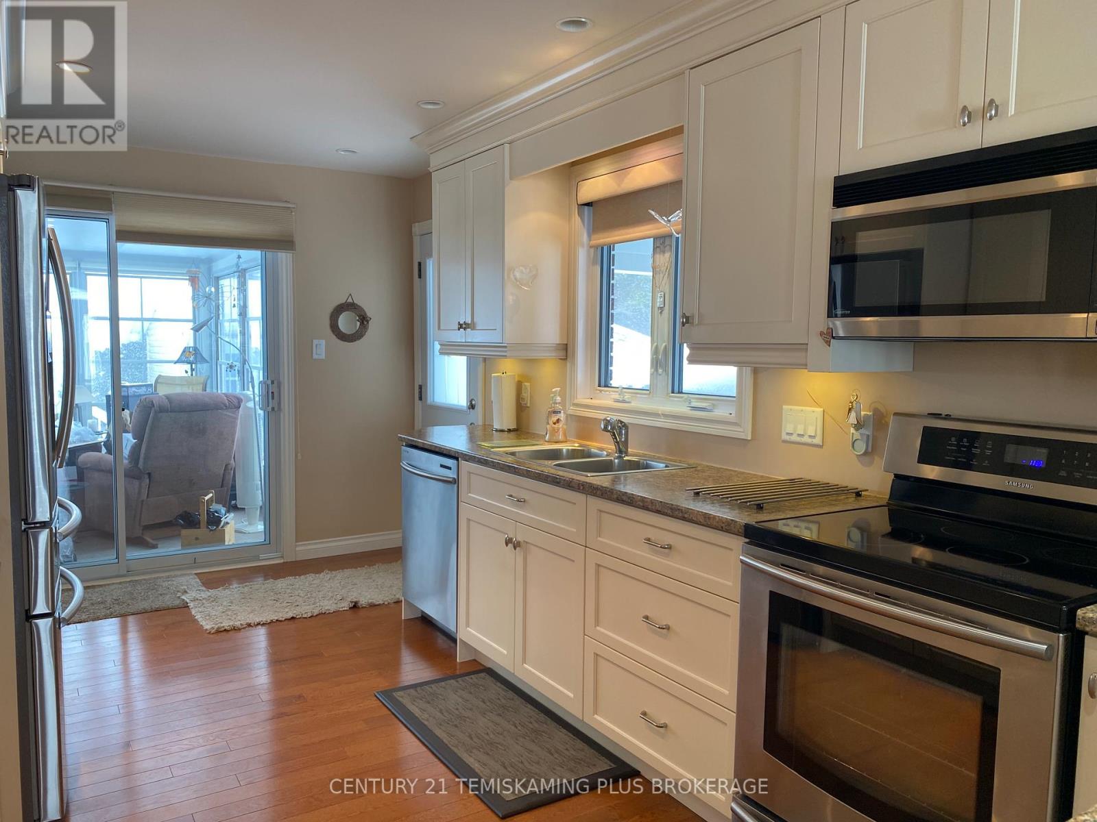 235 Mc Kelvie Street, Temiskaming Shores (New Liskeard), Ontario  P0J 1P0 - Photo 7 - T12878078