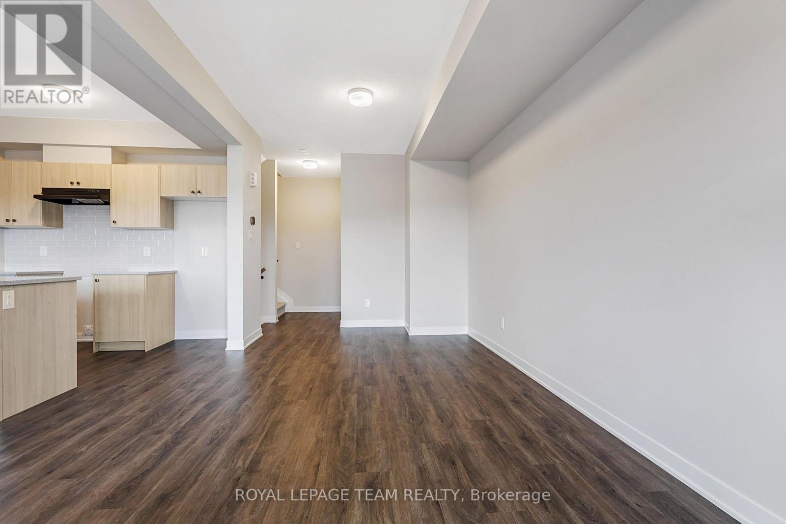 1004 Elixir Place, Ottawa, Ontario  K2K 1X7 - Photo 10 - X12878040