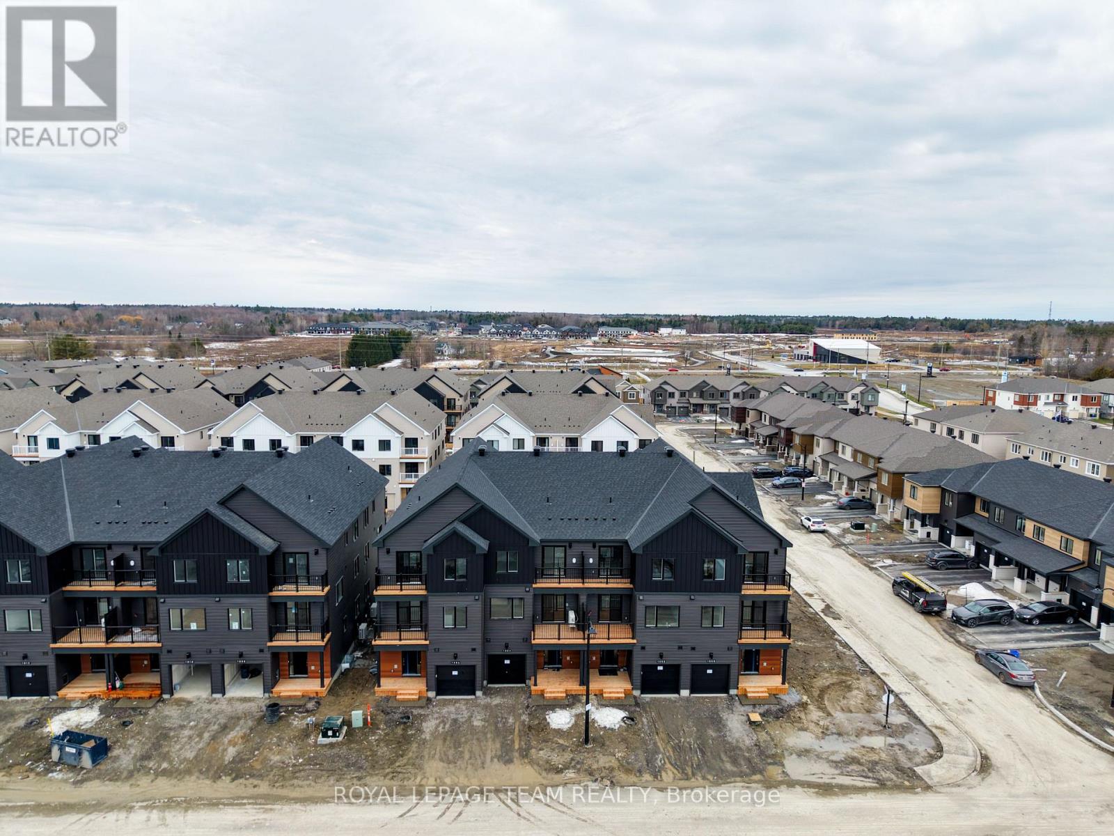 1004 Elixir Place, Ottawa, Ontario  K2K 1X7 - Photo 24 - X12878040