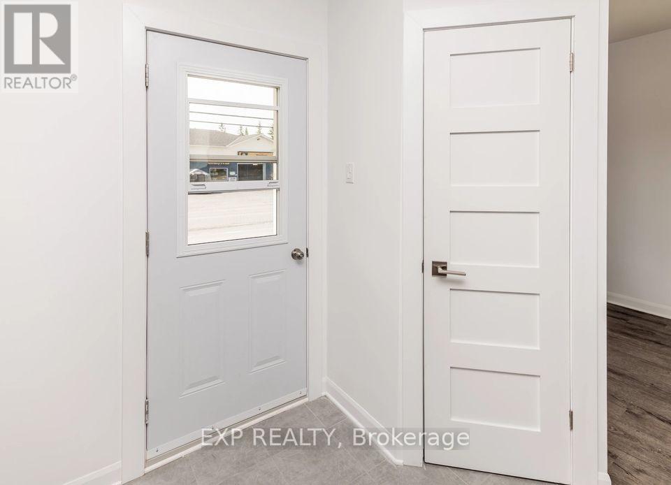 2 - 3203 Principale Street, Alfred And Plantagenet, Ontario  K0A 3K0 - Photo 2 - X12878076