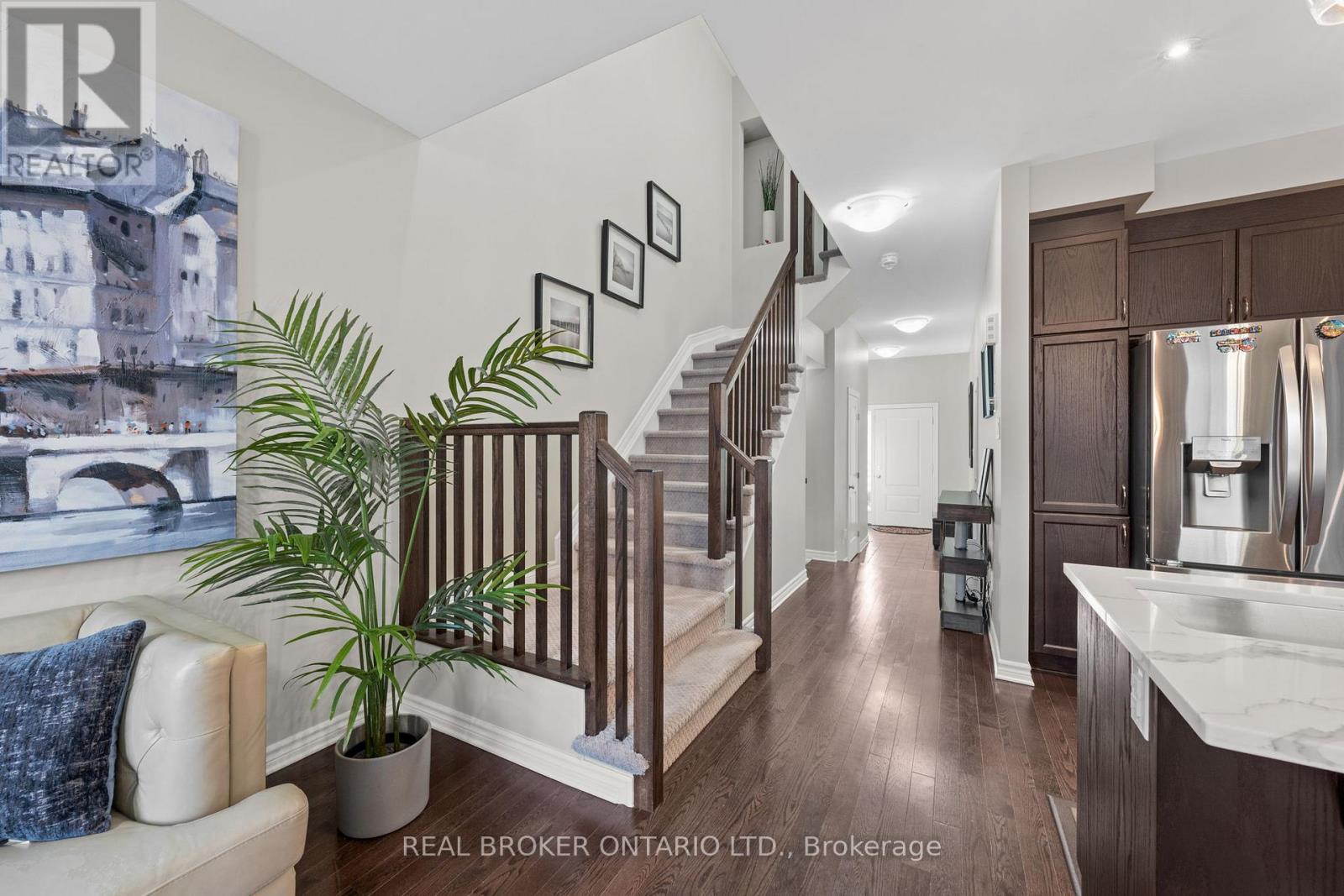 792 Cedar Creek Drive, Ottawa, Ontario  K1T 0M6 - Photo 19 - X12878098