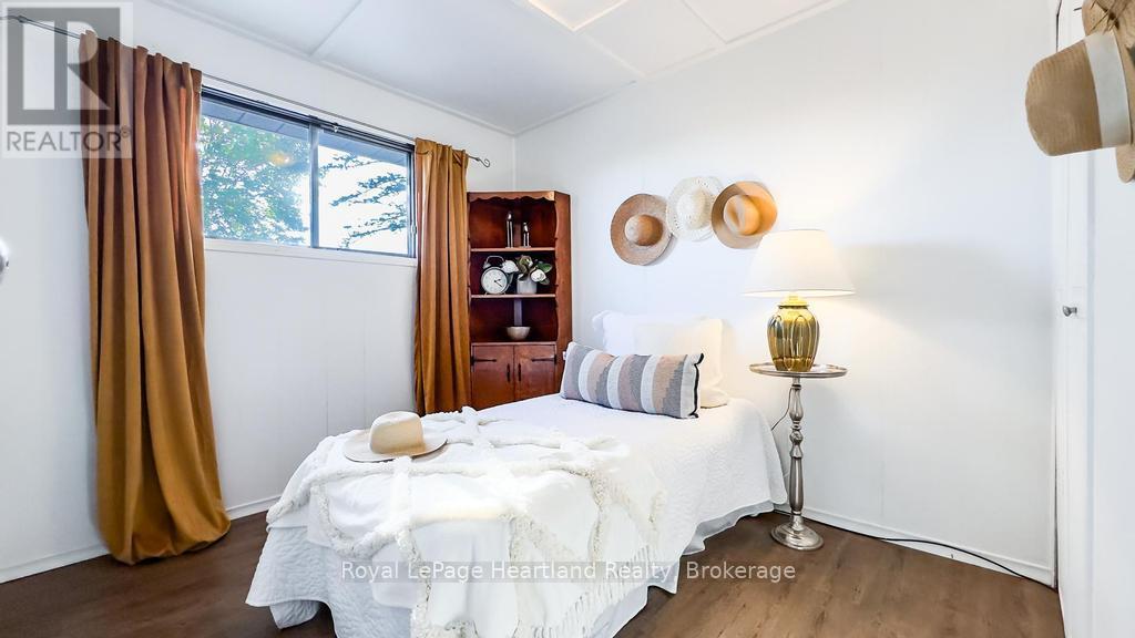 71702 Old Cedarbank Lane, Bluewater, Ontario  N0M 1N0 - Photo 26 - X12438099