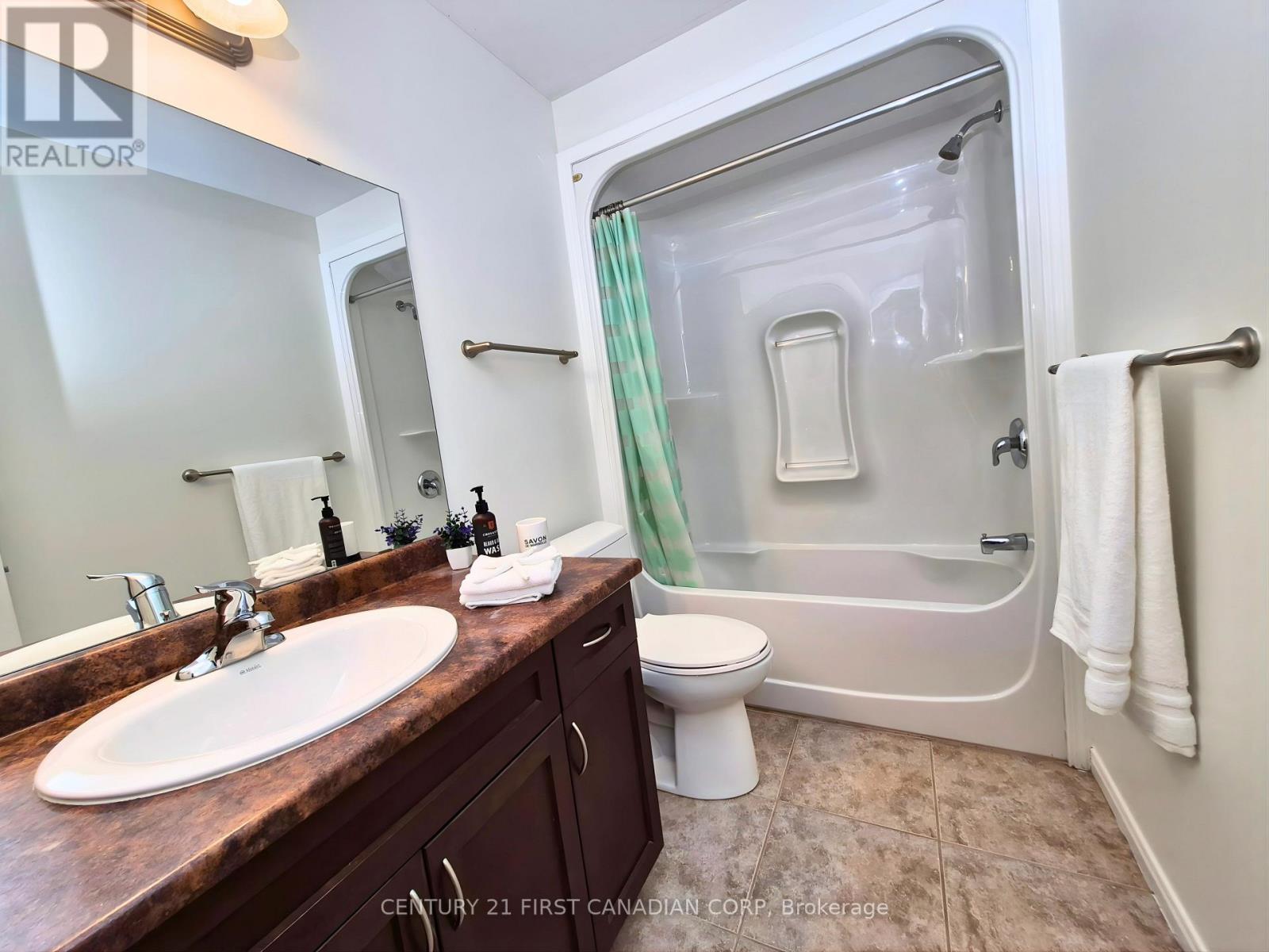 1 - 582 Hyde Park Road, London North, Ontario  N6H 3S1 - Photo 14 - X12842030