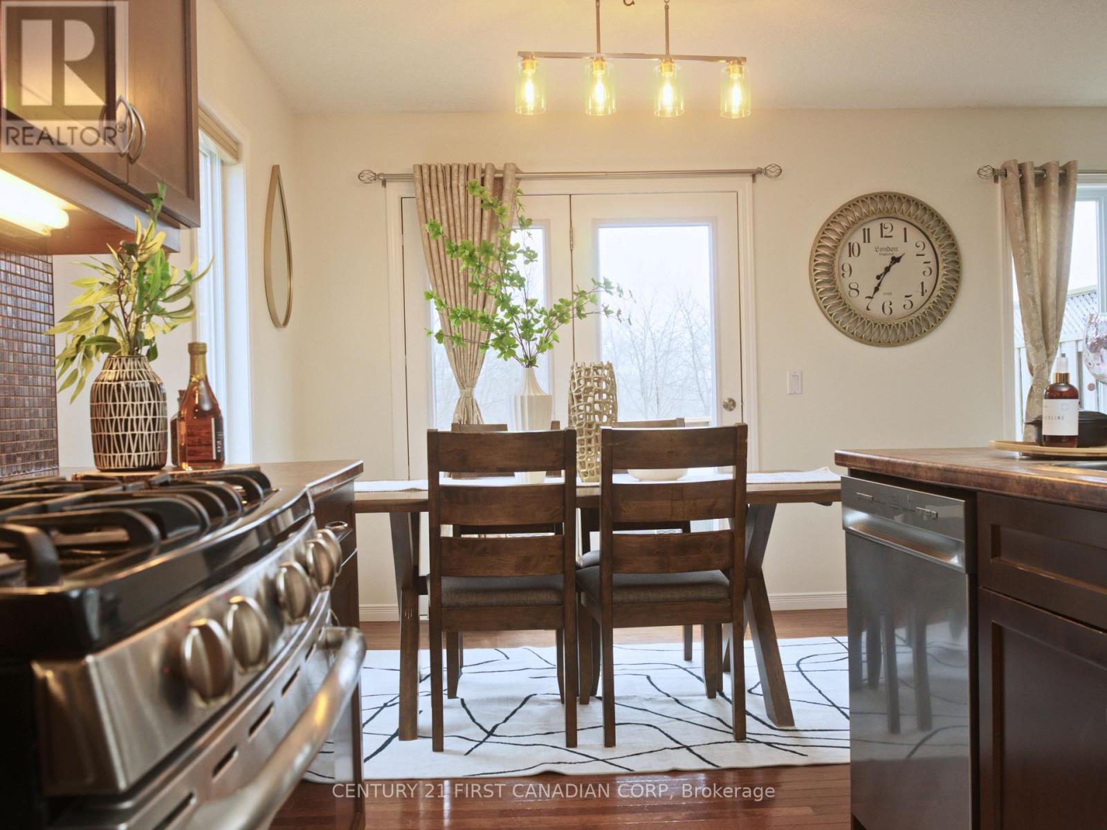 1 - 582 Hyde Park Road, London North, Ontario  N6H 3S1 - Photo 5 - X12842030