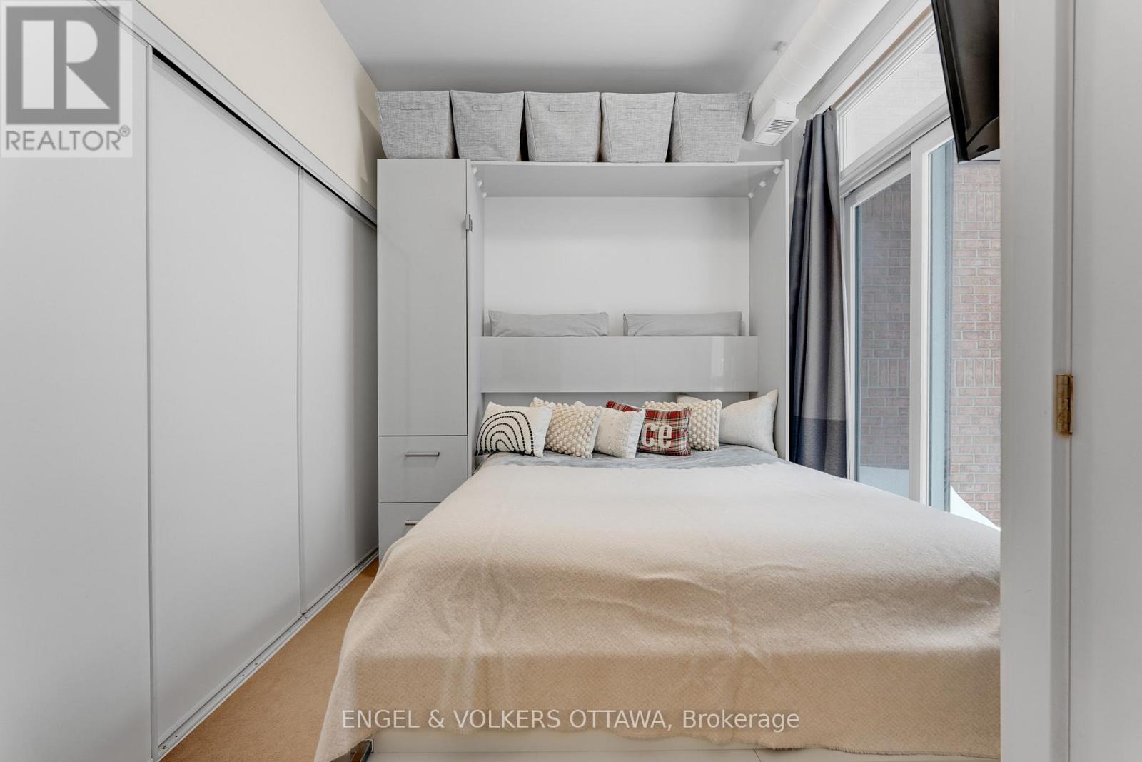 104 - 360 Cumberland Street, Ottawa, Ontario  K1N 0B1 - Photo 22 - X12844678