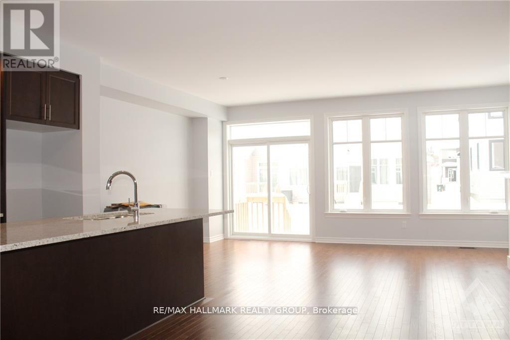 148 Jardiniere Street, Ottawa, Ontario  K2S 2K2 - Photo 7 - X12860760