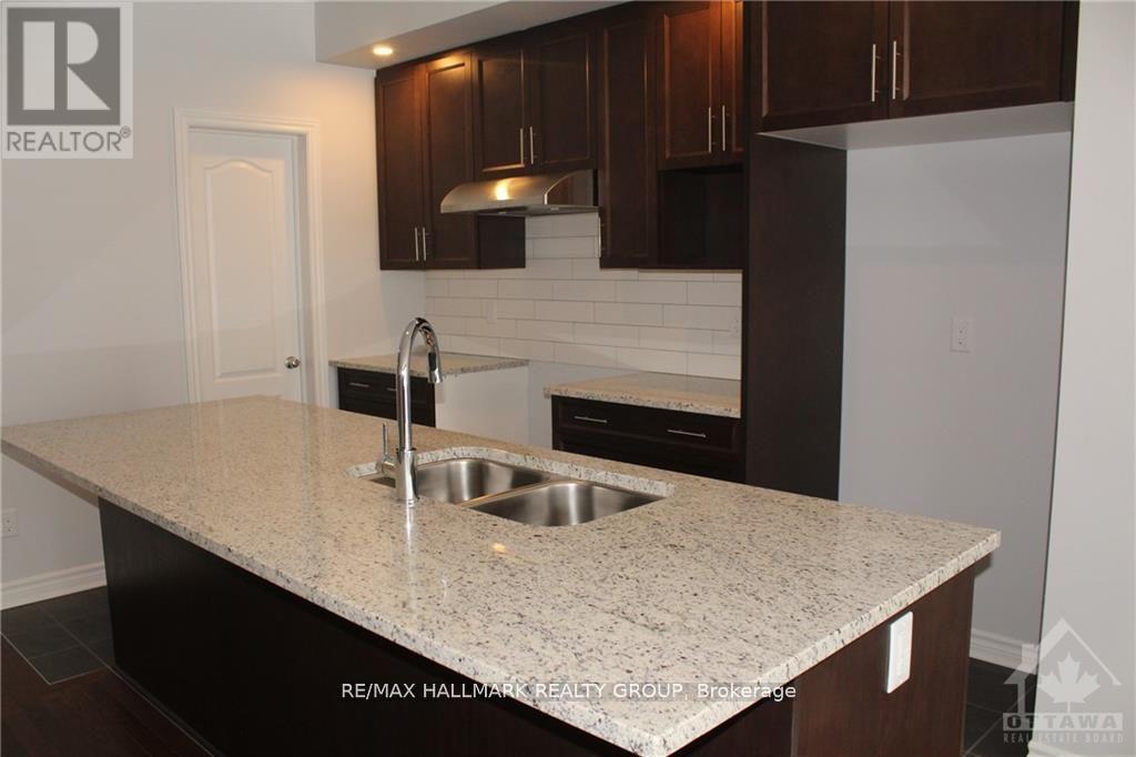 148 Jardiniere Street, Ottawa, Ontario  K2S 2K2 - Photo 6 - X12860760