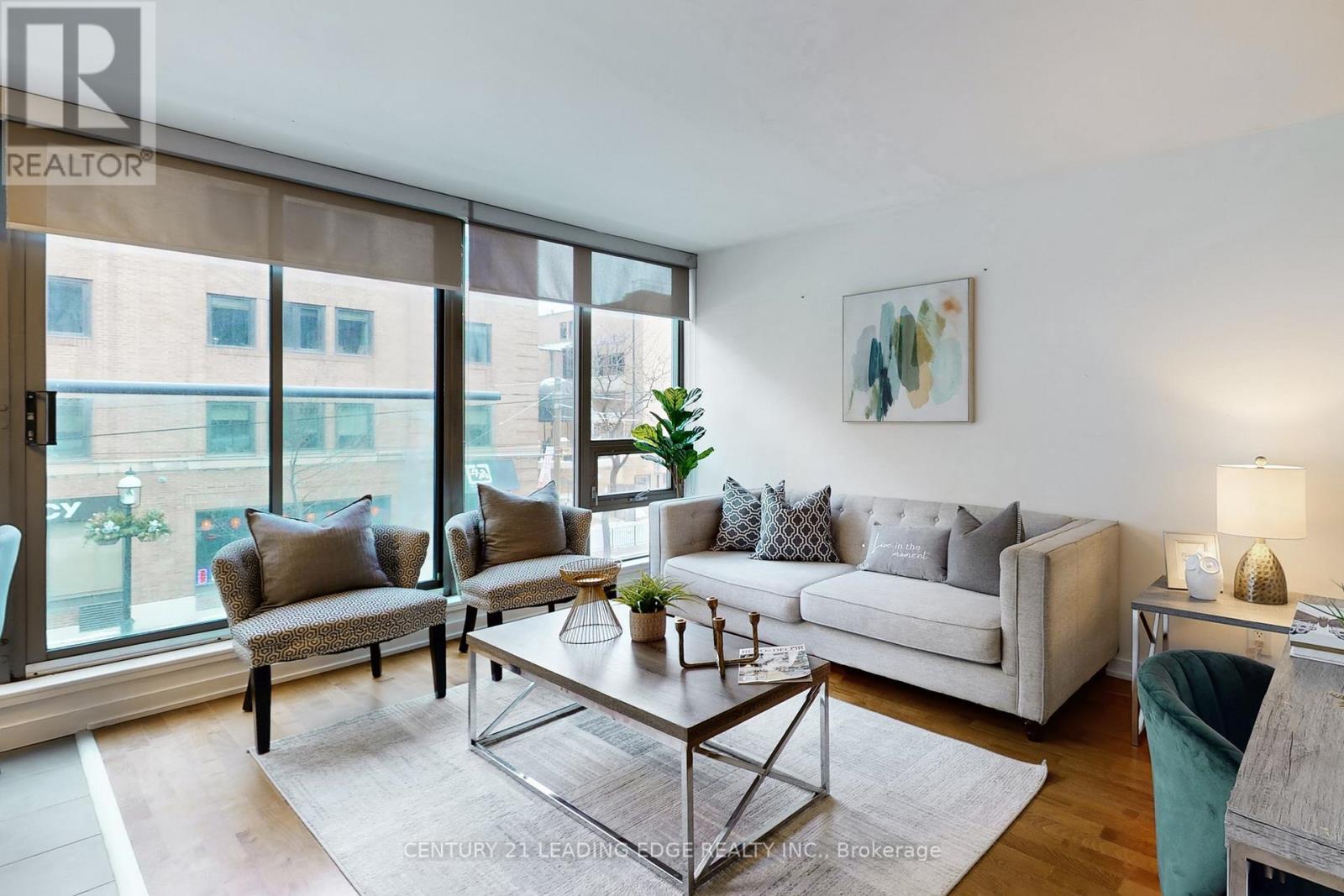 215 - 33 Lombard Street, Toronto (Church-Yonge Corridor), Ontario  M5C 3H8 - Photo 7 - C12878054