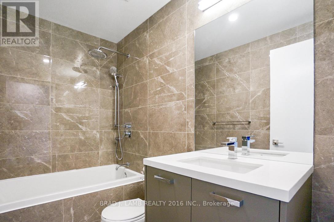 2104 - 284 King Street, Toronto, Ontario  M5A 1K4 - Photo 10 - C12878090