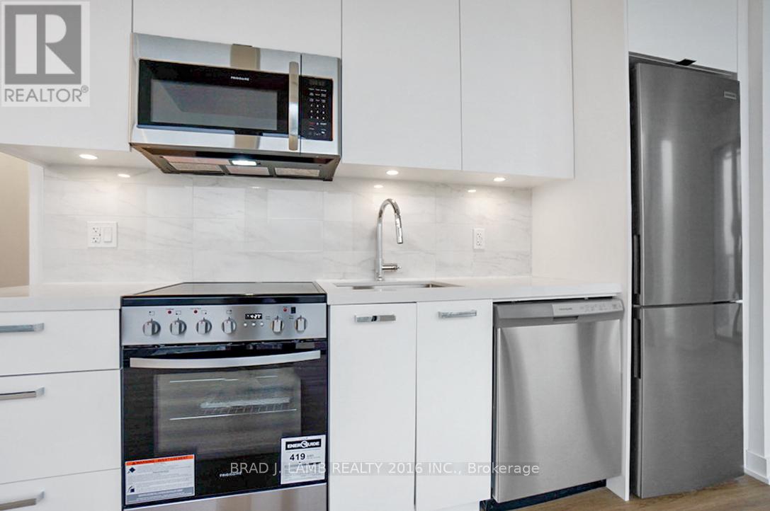 2104 - 284 King Street, Toronto, Ontario  M5A 1K4 - Photo 3 - C12878090